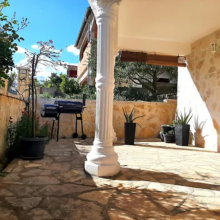 Appartement Lavandula *